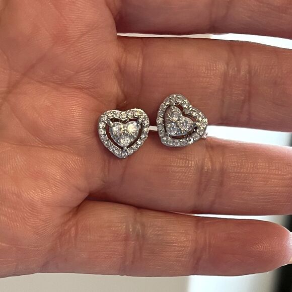 The Dainty Hearts stud 925 silver - Picture 7 of 8